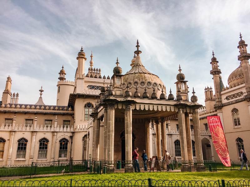 An image of the Brighton Pavilion one of the 10 must-visit places in the South East of England