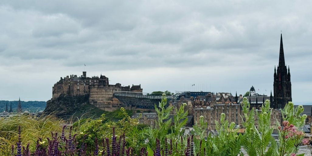 View of Edinburgh Castle and skyline