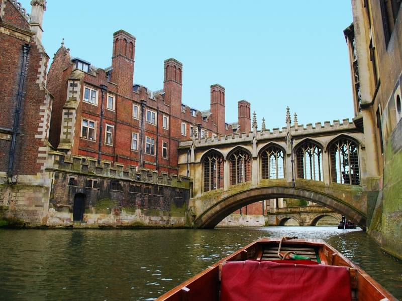 A punt along the river cam in cambridge in one of the best cities in England to visit