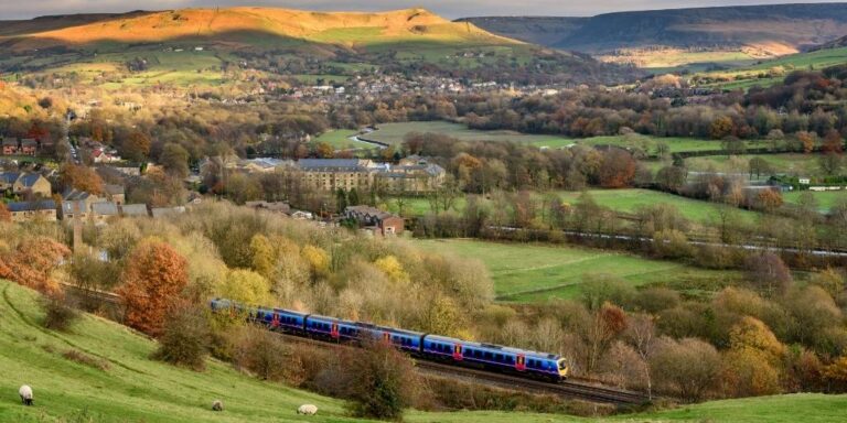 See the best of Britain by train (2 week itinerary + maps & tips)