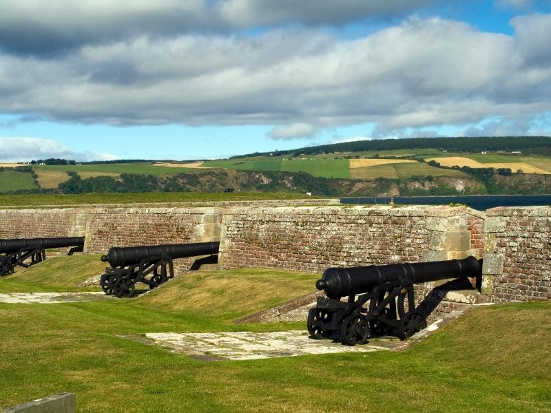Canon at Fort George in Scotland.