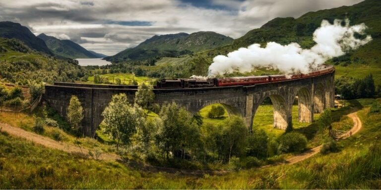 How to ride the Harry Potter train in Scotland (FAQs, tickets and tour options)