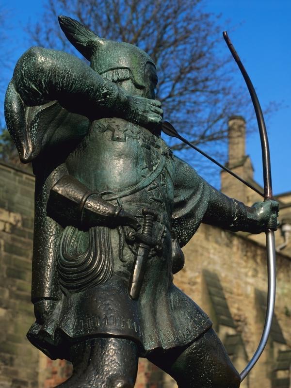 Robin Hood statue in Nottingham.