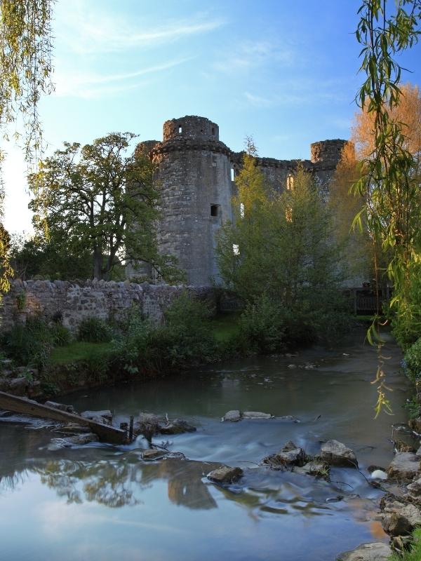 Nunney Castle 1