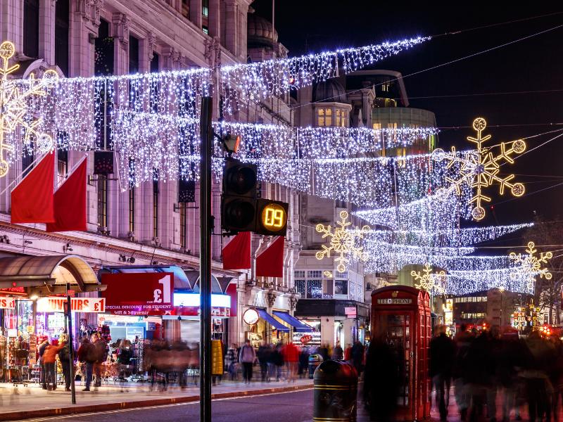 Shopping London at Christmas