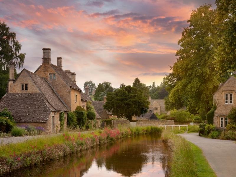 Cotswolds village.