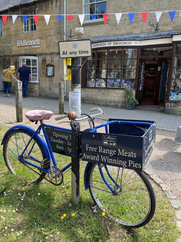 How to get around the Cotswolds by bicycle or other transport methods.