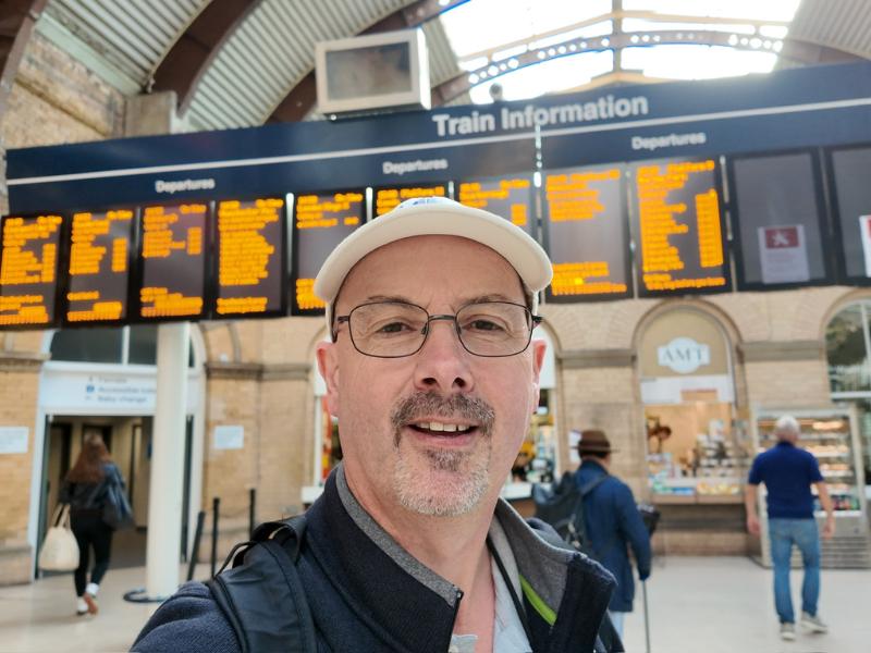 Episode 174 UK travel planning podcast with rail expert Doug Collins.