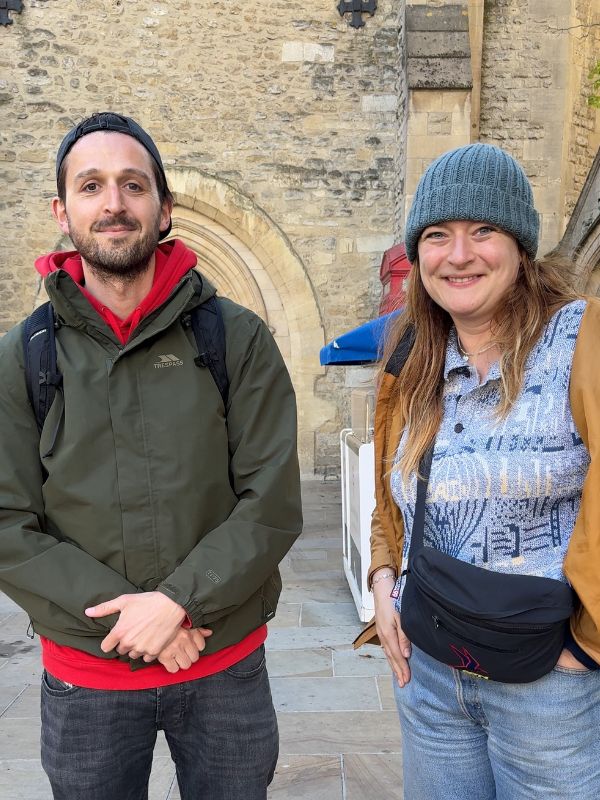 English Bus guides Lucy and Alex in Oxford on a day tour from London from Episode 199 of the Uk travel planning podcast.