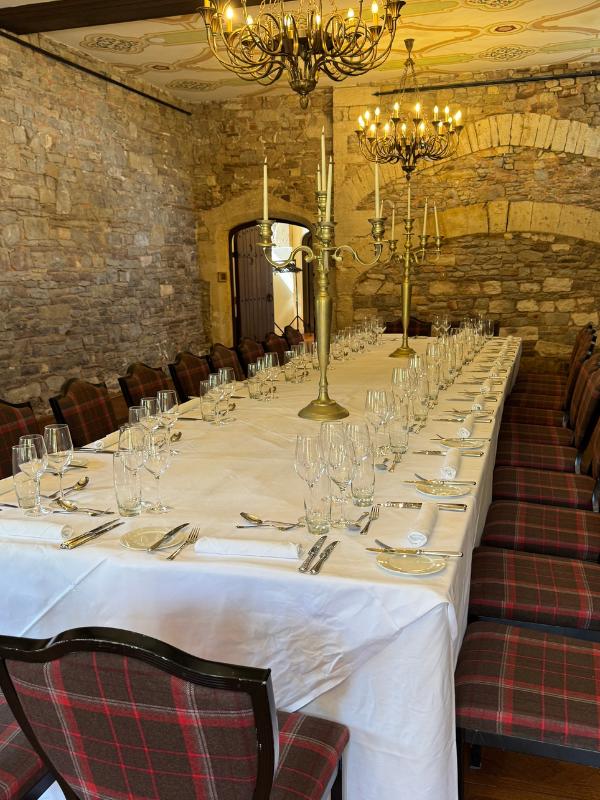 Tudoe Hall Banquet table